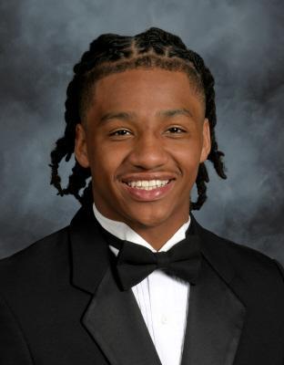 Ashbrook High Schoolโs JJ Gordon was selected to play in the third annual Queen City Bowl football game on December 21.